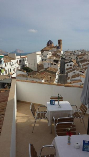 Отель Hostal Fornet Altea  Альтеа